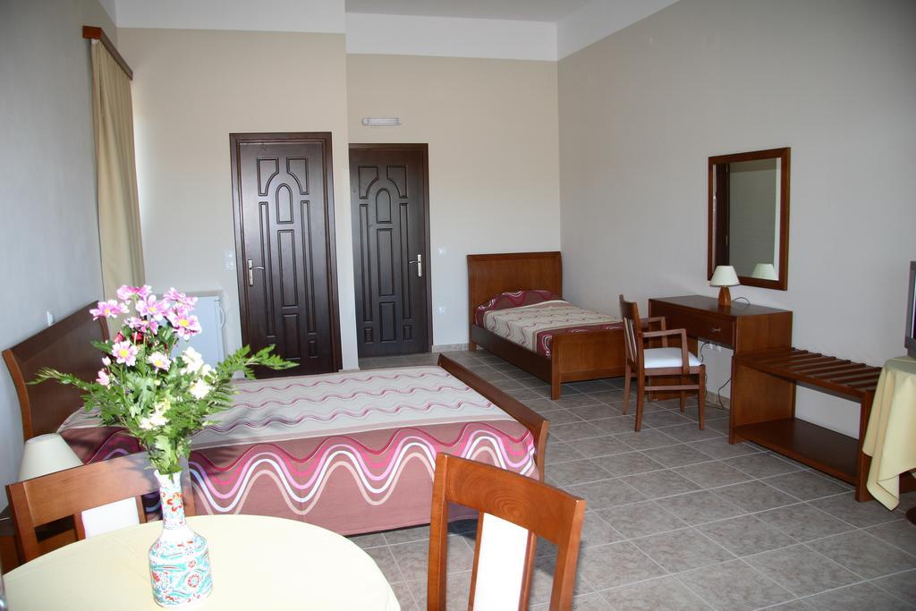 Calypso Apartments Vathy  Esterno foto