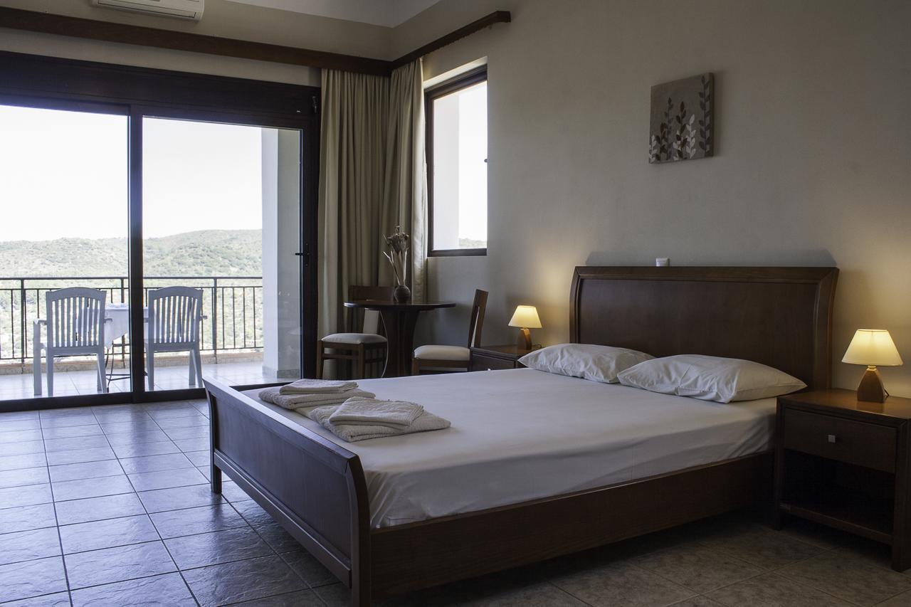 Calypso Apartments Vathy  Esterno foto