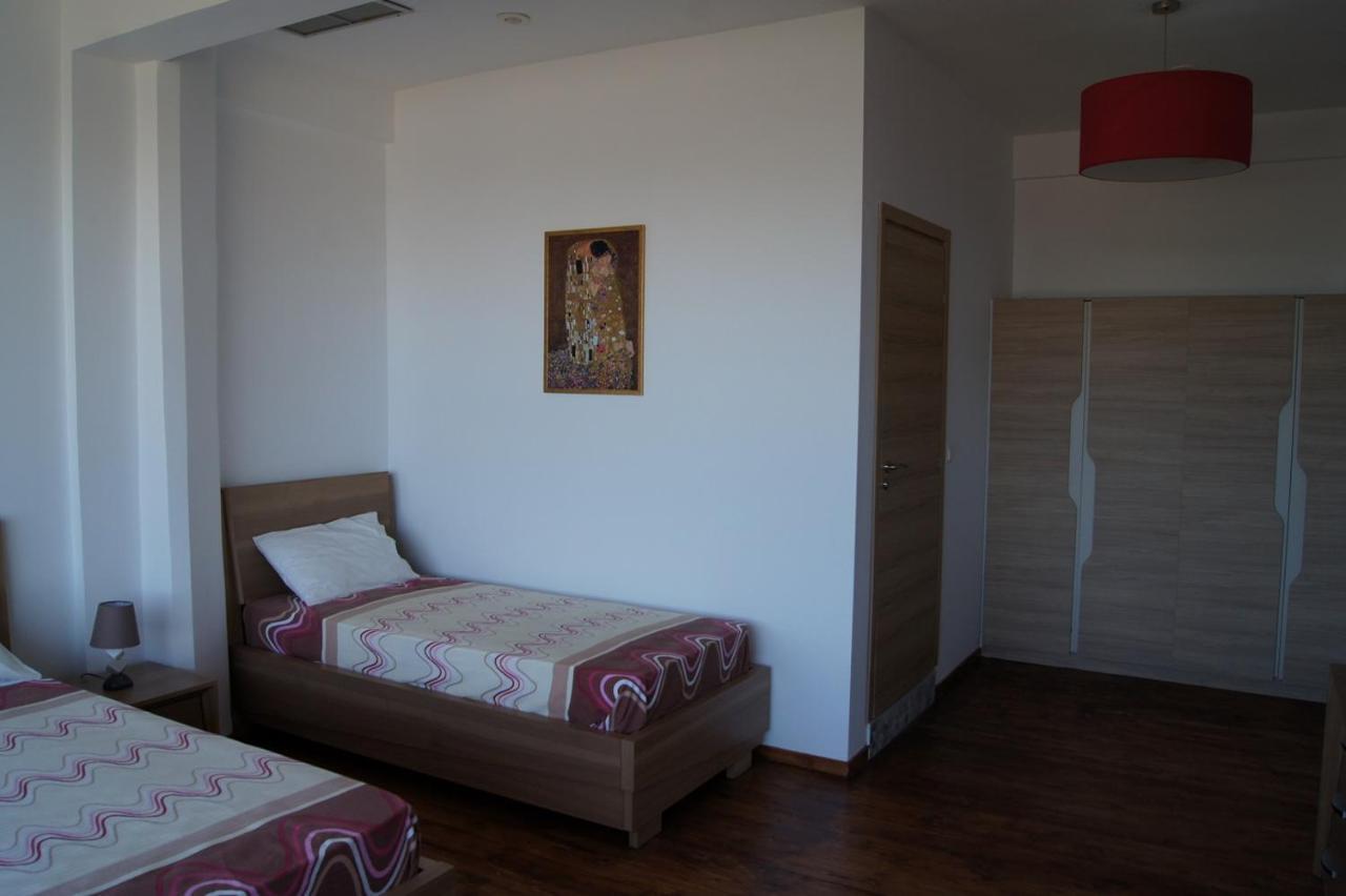 Calypso Apartments Vathy  Esterno foto